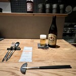 244880793 - 瓶ビール　セッティング