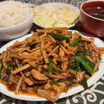 中国名菜処 悟空 - 豚肉とナスのスパイシーソース定食