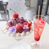 四季庭 カフェ＆レストラン - ■Strawberry & Cherry Parfait(2024.3/20～5/13)