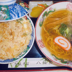 八幡屋 - ピカ丼セット（ラーメン）900円