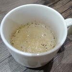 HoneyBadger - 黒胡椒と生姜のスープ