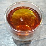 スパイスカレーと駄菓子屋 ハニーバジャー - 紅茶