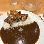 Kakiyasu Gyuumeshi - 牛肉4枚をバランス良くカレーと食べ勧めるのが課題