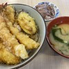 Tempura Nanaya - 天丼(味噌汁付)＝980円