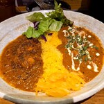 SPICY CURRY 魯珈 - チキン＆限定濃厚シュリンプバターカレー