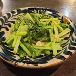 炭焼炉端 串串 - 青菜のニンニク炒め