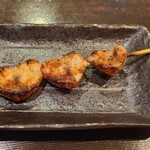 炭焼炉端 串串 - ボンジリ