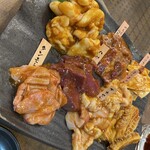 向日町酒場　情熱ホルモン - 料理写真:ホルモン8種盛り