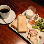 茶房 天井棧敷 - モーニング(1,540円)