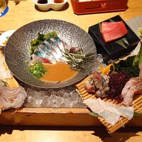 磯ぎよし 天神店 - 刺盛2人前、ゴマサバ、イカ活造り