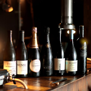 ソムリエである店主のおすすめワイン&日本酒