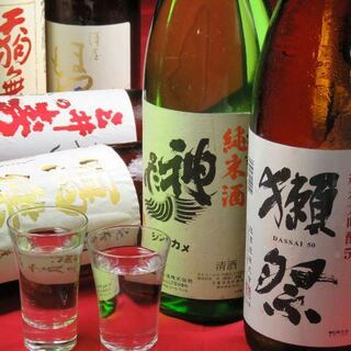 More than 10 types of famous sake from all over Kyushu available at all times!