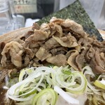 Fukumentomo - ▪️牡蠣出汁スペシャル¥1.600
      ▪️悪い肉¥200