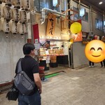 立ち呑み 賀花 - 外観