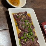 肉盛ホルモン - 