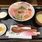 Yanagibashi Shokudou Seichan - 博多海鮮丼