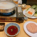 博多味処 すきやき・水たき いろは 本店 - 