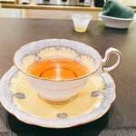 トゥ・ラ・ジョア イズム - 素敵なティーカップ✨