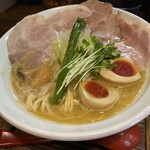 麺69 チキンヒーロー - 