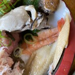 長浜荘 魚道場 - 海鮮丼・上