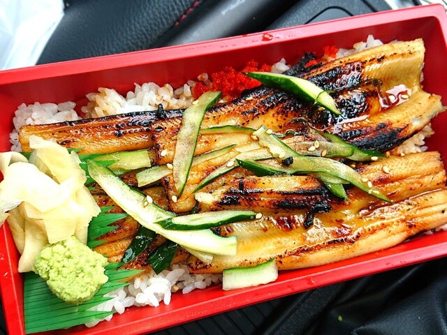 喰い道楽 勝虫 - 本塩釜（あなご）の写真