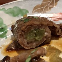 研覃 ほりべ - 八幡巻き　蕗を巻いた亀岡牛のタレ焼き