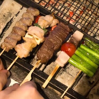 French cuisine yakitori with homemade sauce. Oden with carefully selected ingredients.