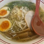 彩華ラーメン - 料理写真: