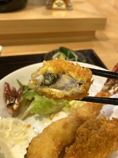 Susi Dining Hukurou - ・にこにこ定食 1,500円/税込
                        (エビフライ2本、カキフライ2個)