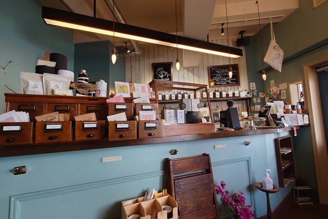 カフェ・デ・ジターヌ 駅前本店（Cafe des Gitanes 今井珈琲） - 青森（カフェ）の写真