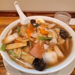 横濱飯店 - 五目そば　アチアチのボリューム満点