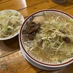 Chuuka Soba Semmon Tanaka Soba Ten - ネギそば＋温野菜＋玉子