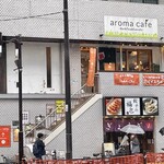 Cafe Moksha Chai - お店の外観、山手通りに面したビルの2階