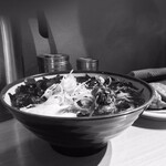 そばの神田東一屋 - #アー写っぽく撮るとこうなる。