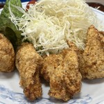 ぎょうざの満洲 - 国産ハーブ鶏の唐揚げ