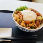 近江 丼丸 - 料理写真: