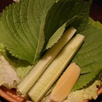 焼肉 ゆかわ - サンチュ