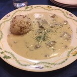 ろしあ亭 - 白いビーフストロガノフ