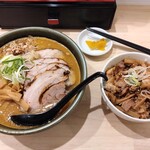 ラーメン 郷 - 