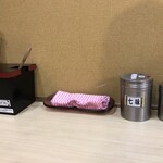 そばの神田東一屋 - コンディメンツ。