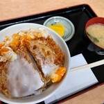 んめ!!テイク食堂 - 煮込みカツ丼（1100円）