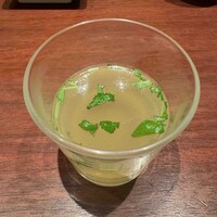 伊勢廣 京橋本店 - セットの鶏スープ