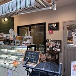 Kafe Rokuro - 外観　