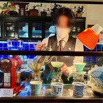 喫茶 水鯨 - 珈琲をいれてます♪