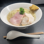 麺屋 わになる - ラーメンと右上の味変