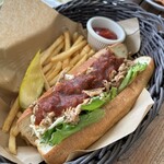 T.Y.HARBOR River Lounge - 