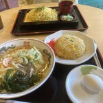 道の駅 カモンパーク新湊 - 