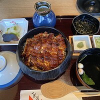 ひつまぶし名古屋備長 ラシック店 - 