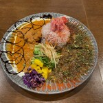 間借りカレー シモカワスパイス - バターチキンとルンダンのカレー