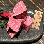 炭焼肉 石田屋。 - 